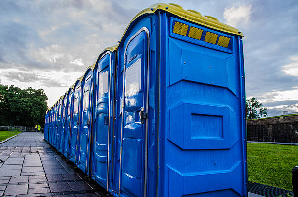 Best Porta potty rental near me  in Hebron, MD